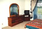 Master Bedroom / Click to enlarge picture